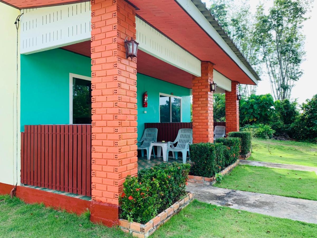 Anyaman Lanta House Hotell Ko Lanta Exteriör bild